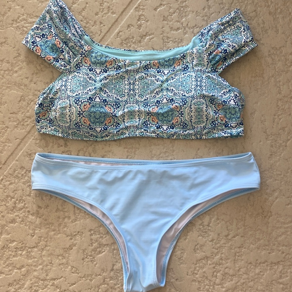 Cikada Australia Blue Peach White Top Size 14